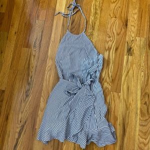 A&F NEW Wrap style halter dress (XXS)